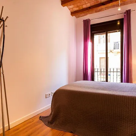 Tapioles - Lovely Tapioles Apartment Barcelona