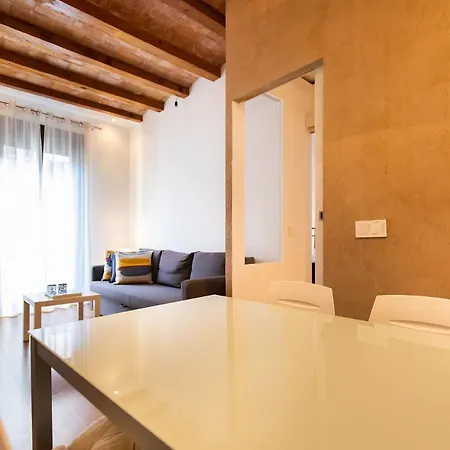 Tapioles - Lovely Tapioles Apartment Barcelona